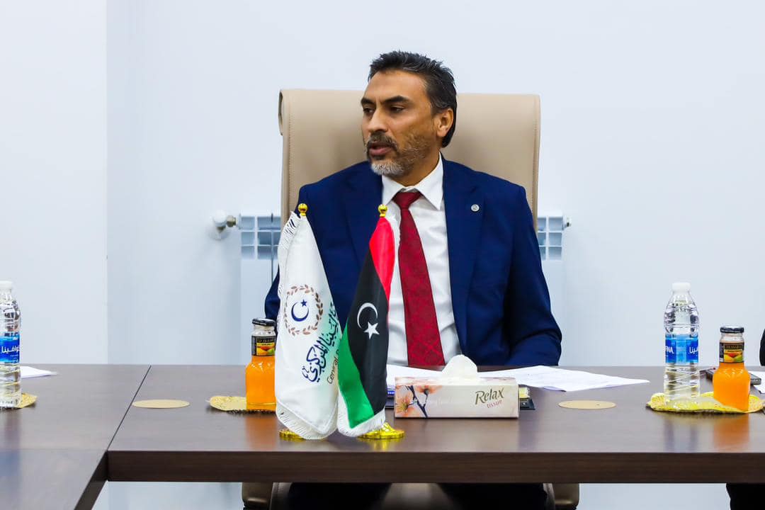 نائب المحافظ يترأس الاجتماع الأول للجنة مصرف ليبيا لمواجهة الظروف الطارئة بالمنطقة الشرقية